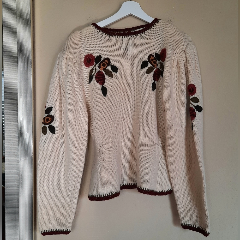 Vintage Vtg Handknit Rose Sweater Floral Shabby Chic Feminine Eclectic